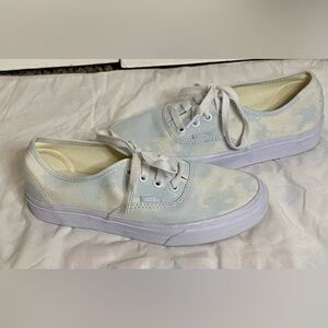 Vans Women’s Bleach Wash Canvas Sneakers. Blue/cream. Size 7